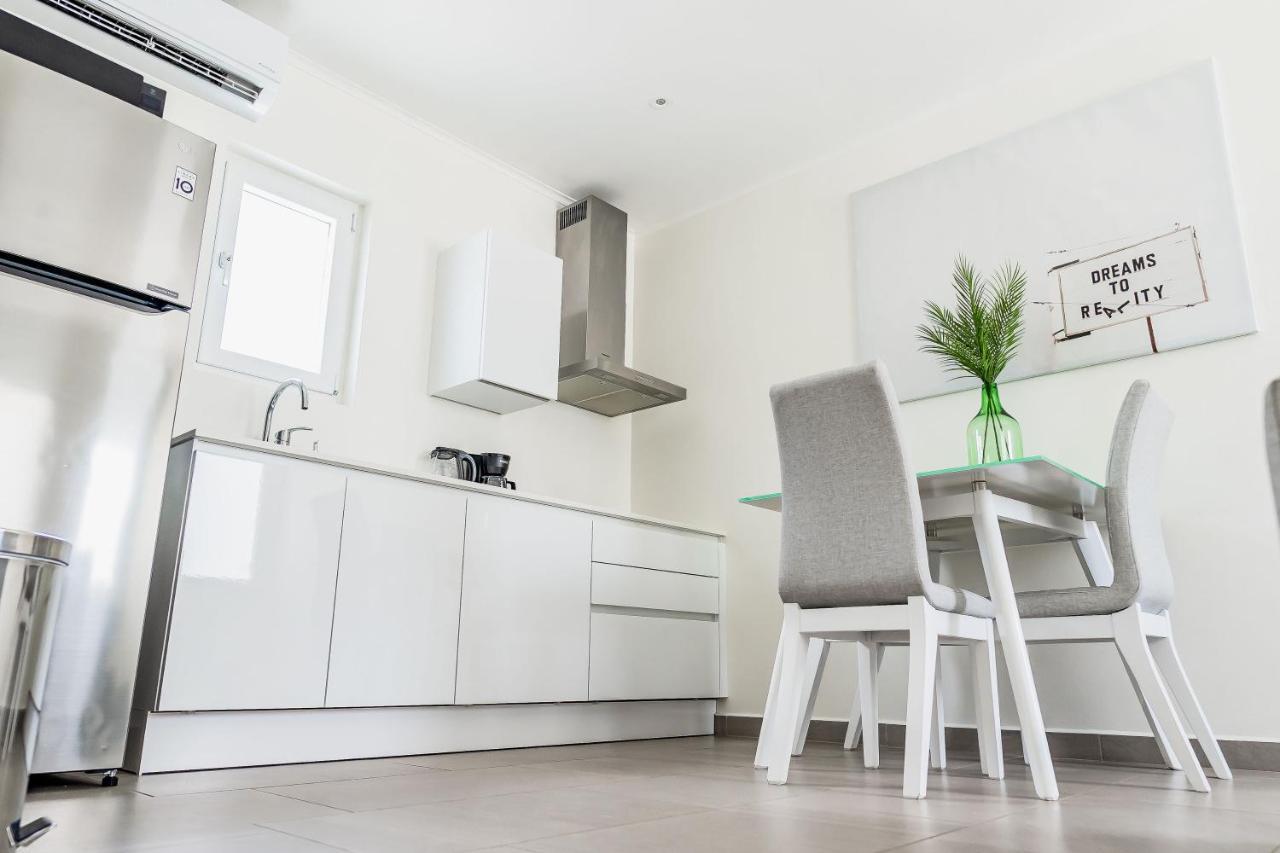 The Palm Leaf Apartments Noord Εξωτερικό φωτογραφία