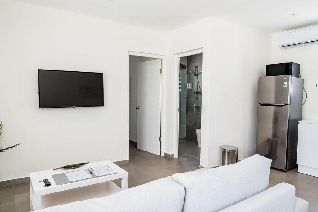 The Palm Leaf Apartments Noord Εξωτερικό φωτογραφία