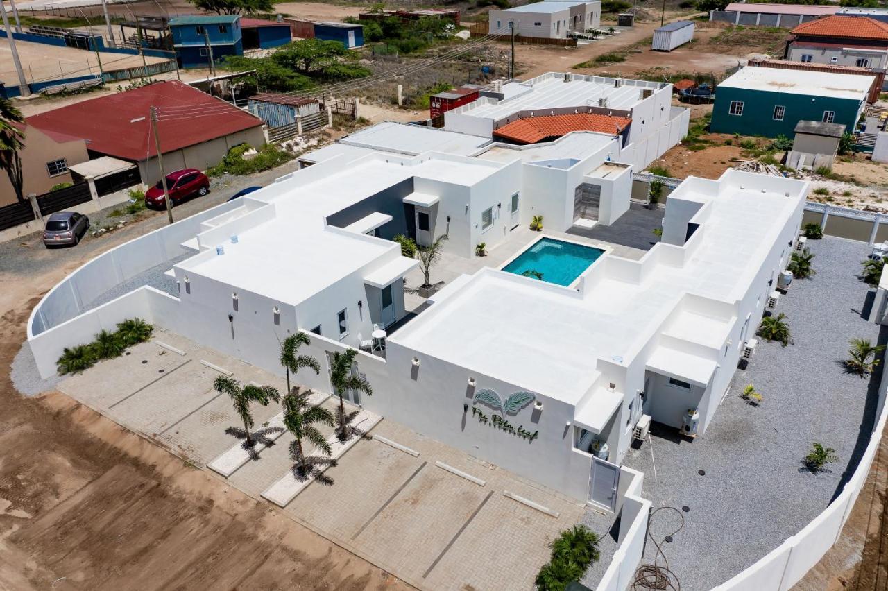 The Palm Leaf Apartments Noord Εξωτερικό φωτογραφία