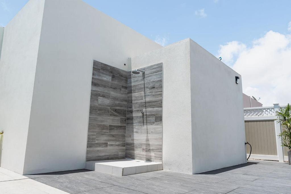 The Palm Leaf Apartments Noord Εξωτερικό φωτογραφία